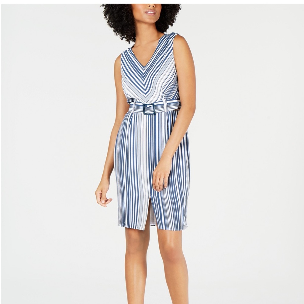💙Monteau Belt Dress Size PM💙